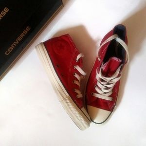 Converse Red High Top Women's Size 7 (Men's 5)